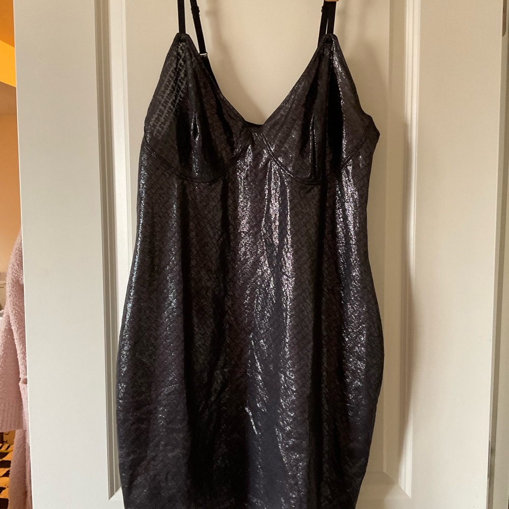 Skims logo mesh foil cami dress 👗